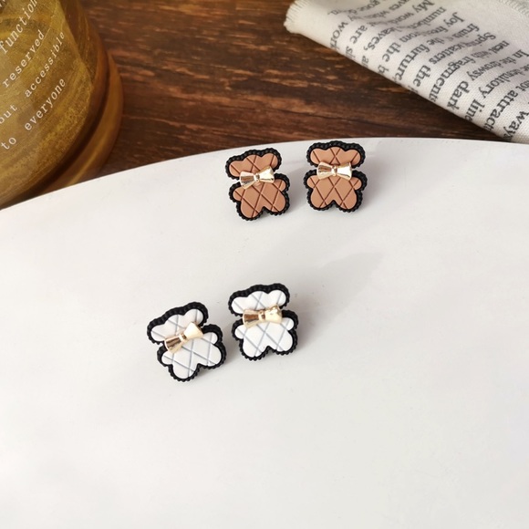 💙💕💕last one Cute Plaid Bears Stud Earrings - Picture 4 of 9